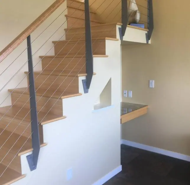 Interior stairway and accent wall painting in an Albany, Oregon home